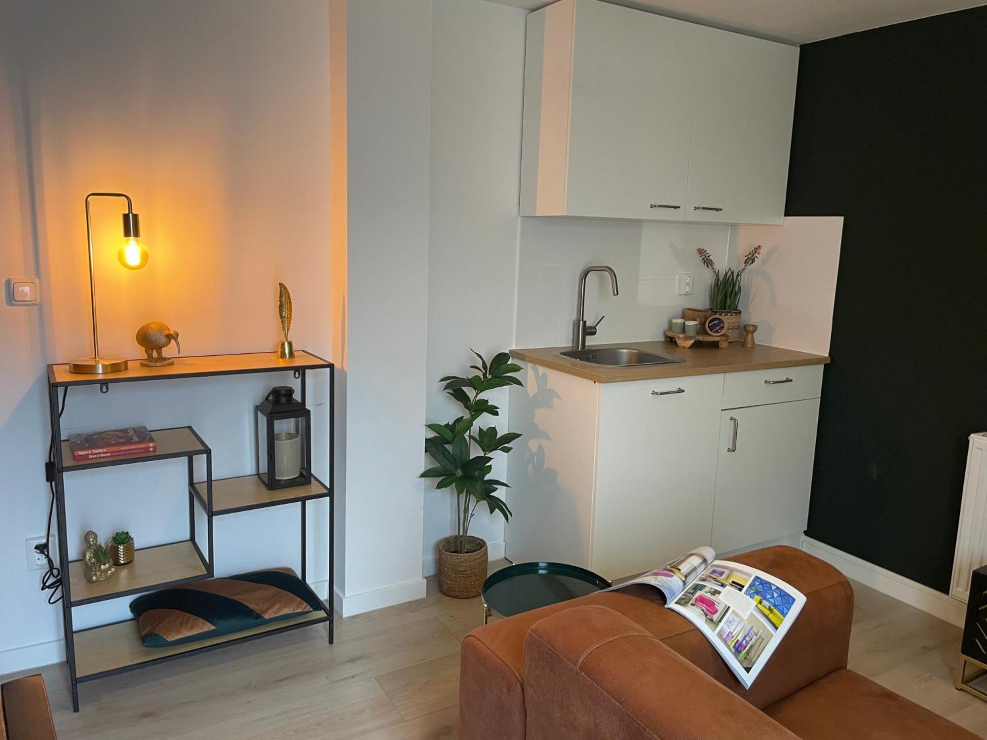 B&K Urban City Suites Tilburgo Exterior foto